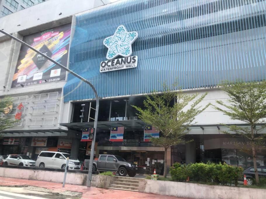 Khome-marinacourt-kk Centre .3b2r Apartment