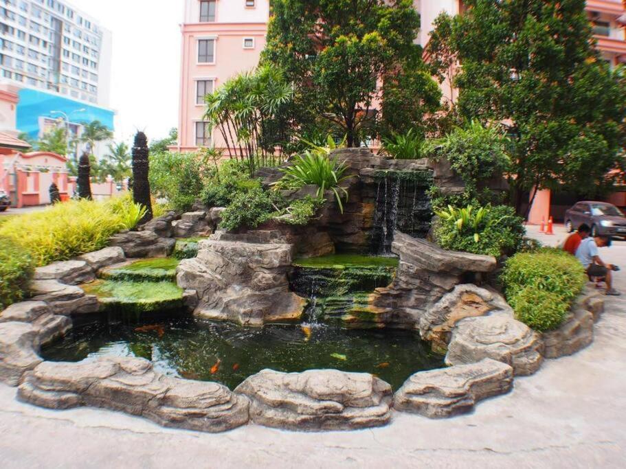 Apartment Khome-marinacourt-kk Centre .3b2r Kota Kinabalu